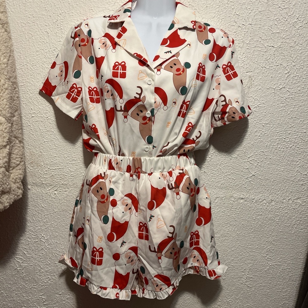 Festive Santa Print Pajama Set
